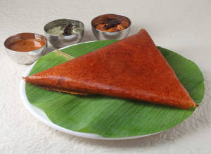 Kaaram Onion Dosa