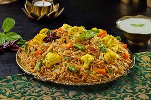 Hyderabadi Subz-e-Biryani (Veg Dum Biryani)(Spicy)