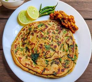 Paneer Pyaaz Paratha