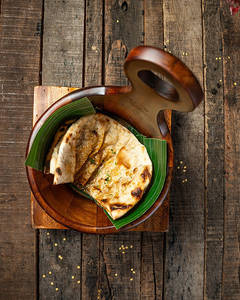 Butter Chicken Kulcha