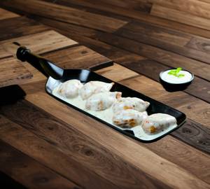 White Sauce Momos