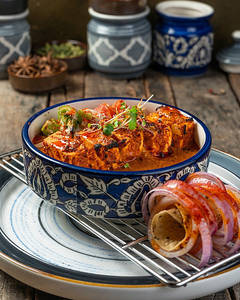 Bharwan Paneer Tikka Lababdar