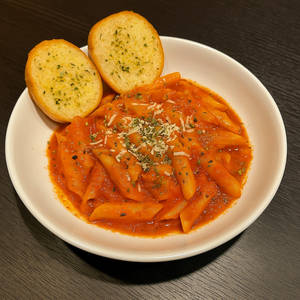 Red Sauce Pasta (250 gm)