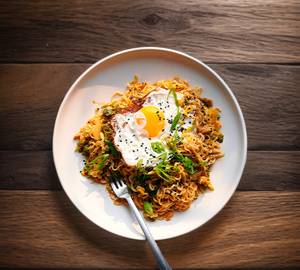 Chicken wai wai stir fried