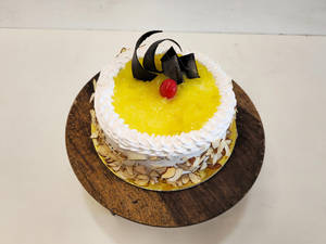 Pineapple Cake ( 1/2 Kg)