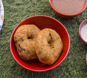 Medu Vada
