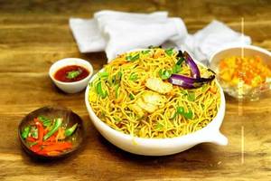 Veg Singapore Noodles