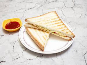 Cheese, Pesto & Tomato Sandwich