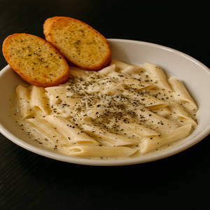 White Sauce Pasta (250 gm)