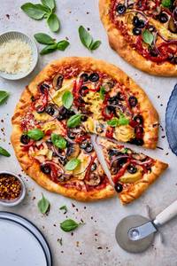 Veg Gourmet Pizza [8 Inches] 