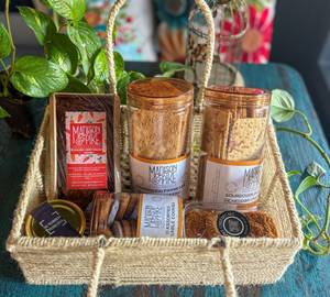 Eggless Rectangle Jute 2 Hamper