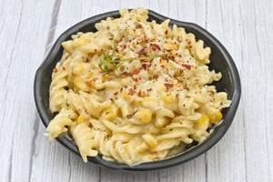 Alfredo pasta white