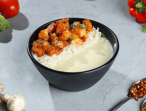 Saute Chicken Rice Bowl In Cheese Sauce