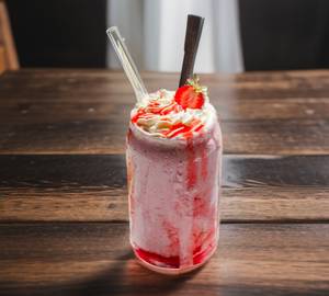 Strawberry Bliss with Icecream