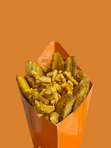 Chicken Tikka Amsterdam Fries