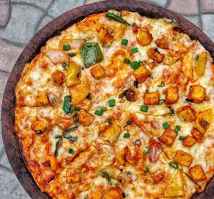 BBQ Paneer Pizza