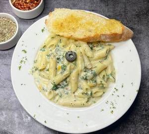 Creamy Corn & Spinach Pasta