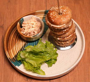 Bagel With Cream Cheese