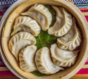 Chicken Momos [5 Pieces]