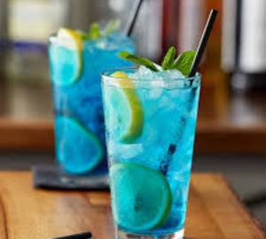 Blue Lagoon Mojito