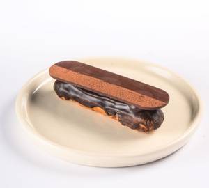 Chocolate Eclair