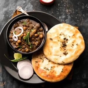 Chole Kulche