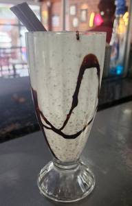 Kit Kat Thick Shake