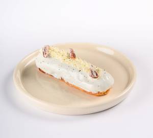 Pecan Praline Eclair