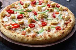 Tandoor Paneer Pizza