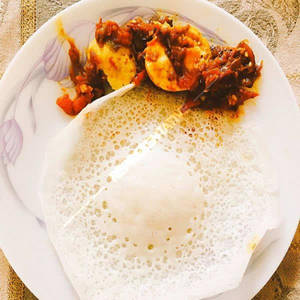 3 Appam With Egg Roast