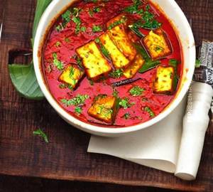 Teen mirch ka paneer