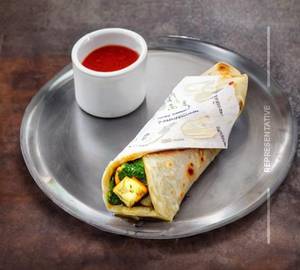 Cheese paneer roll                                                            