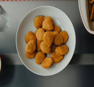 Chicken Nuggets (5 Pcs)