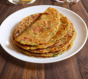 Piyaaz Paratha + Achar