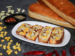 Corn Cheese Garlic Bread (4 Pieces)