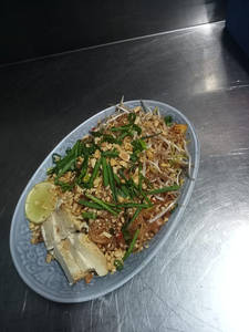 Chicken Phad Thai Noodles