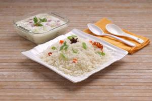 Veg Biryani With Raita