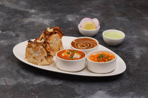 Aloo Wala Chur Chur Naan Platter