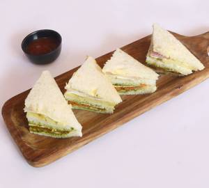 Fresh Veggie Sandwich