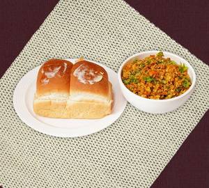 Mumbai Style Egg Bhurji Pav