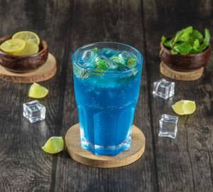 Blue Lagoon Mojito