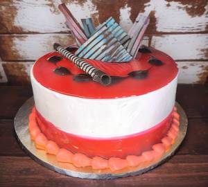 Strawberry cake