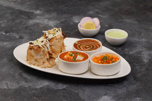 Cheese Onion Chur Chur Naan Platter