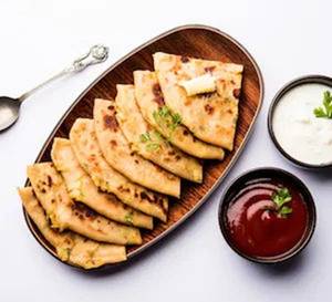 Aloo Cheese Parantha (1 Pc)