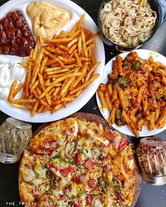 Mediumpizza(prime Dine Pizza)+pasta+fries+brownie(4pc)+750mlcold Drink
