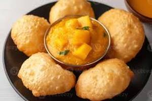 Poori and Sabji [4 Pieces]