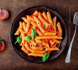 Red sauce pasta