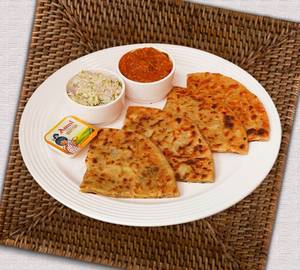 Gobhi Pyaaz Parantha (1 Pc)