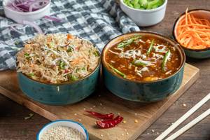 Veg Fried Rice With Chilli Paneer