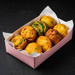 Mix Pakoda Platter